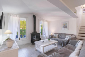 Beautiful Beach Villa in Cala Sant Vicente-Can Botana Community Properties
